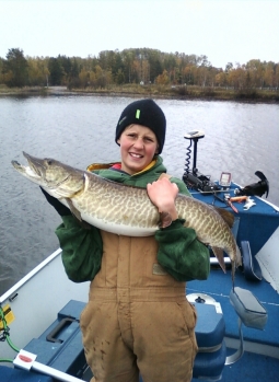 Junior member Bryce with a nice catch! Nice Job Bryce!